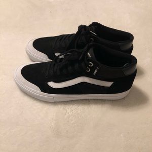 Vans 112 Mid Pro Shoes
